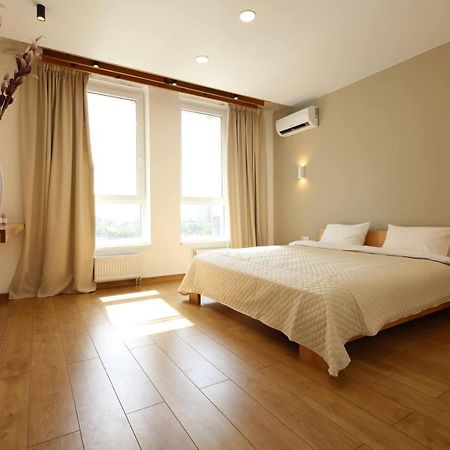 Nyvky Like Home - Nyvky Park - Apt 45 Киев Экстерьер фото